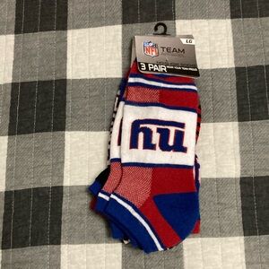 NY Giants NFL apparel socks new with tag 3 pack